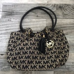 Sale✨✨✨✨Michael Kors bag
